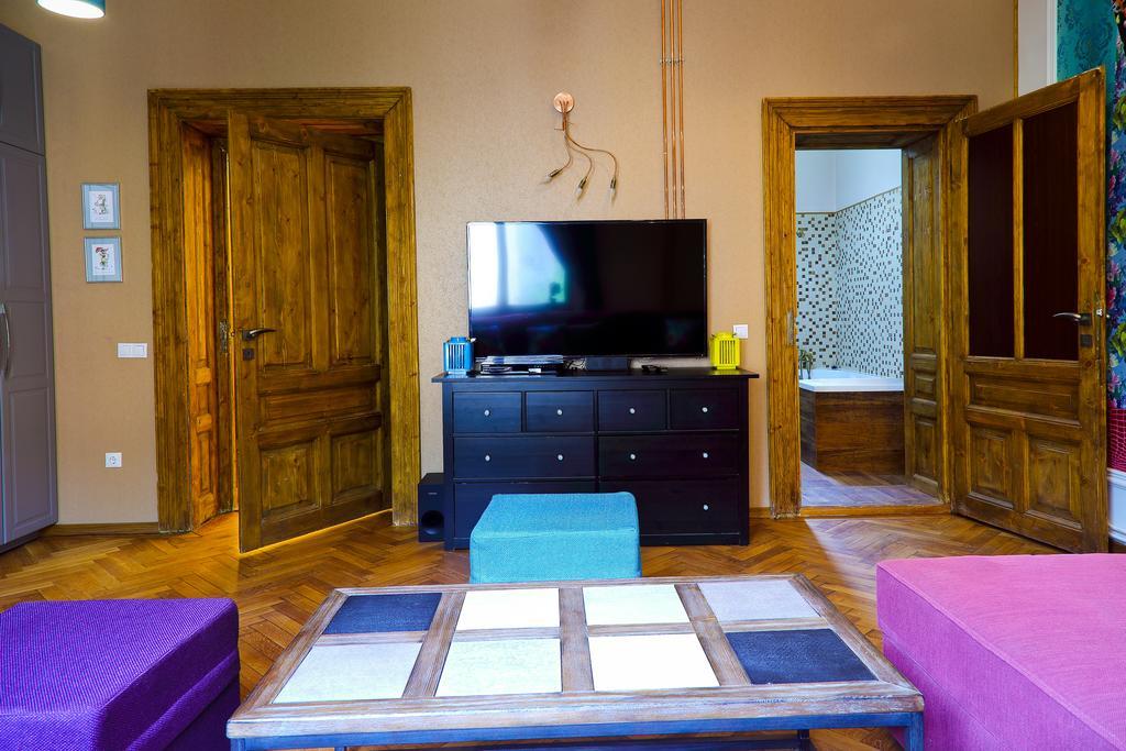 Arina Apartments 2 Брашов Экстерьер фото